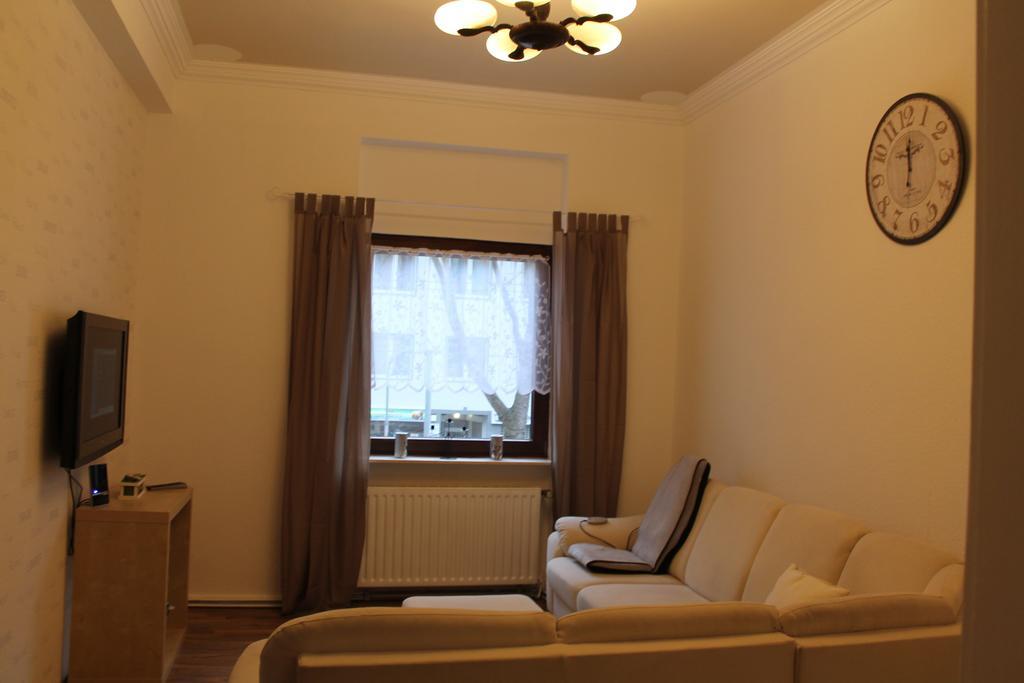 B49 - City & Messe Apartment Κολωνία Δωμάτιο φωτογραφία