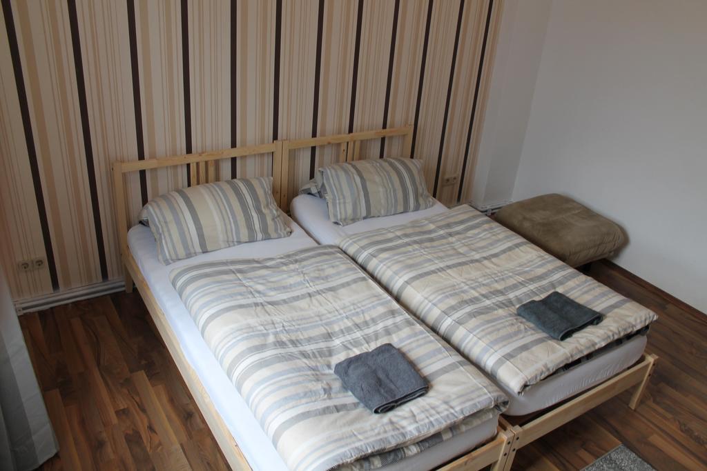 B49 - City & Messe Apartment Κολωνία Δωμάτιο φωτογραφία